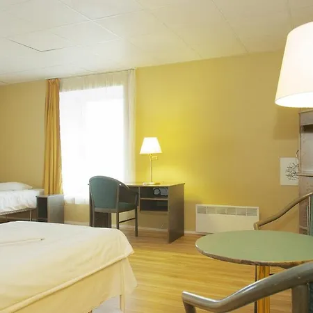 Hostel 16Eur - Rotermanni